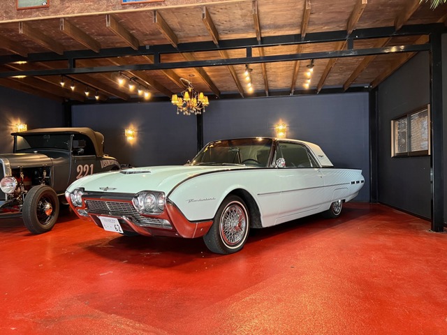 フォード サンダーバード 