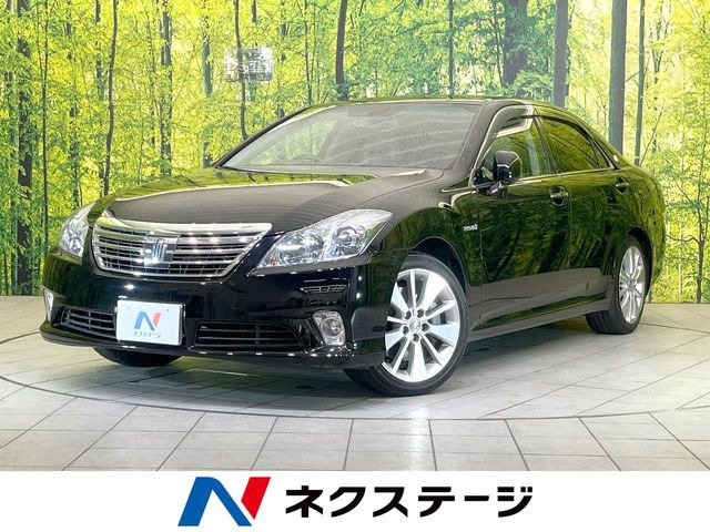 トヨタ クラウンハイブリッド 