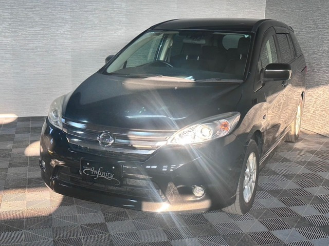 日産 ラフェスタハイウェイスター 