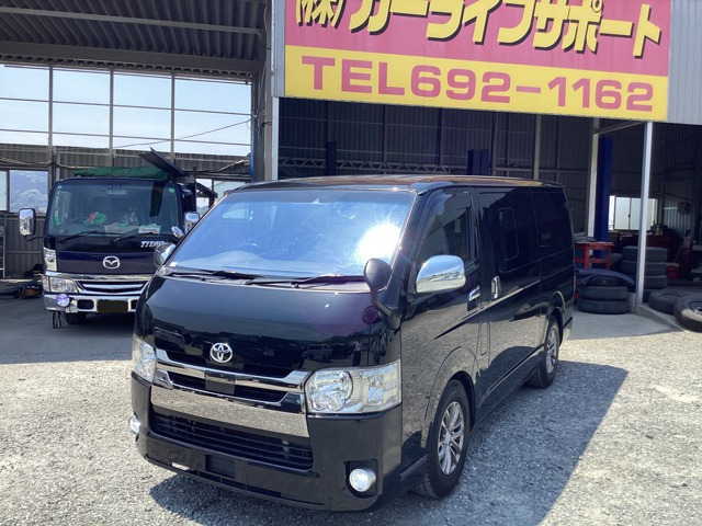 トヨタ レジアスエース 