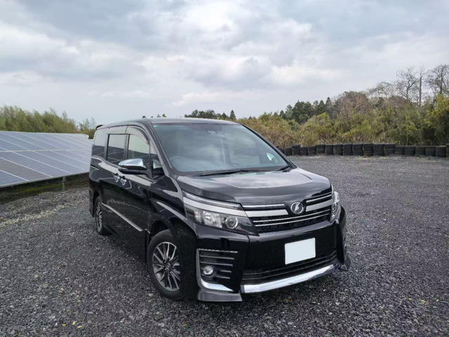 トヨタ ヴォクシー 
