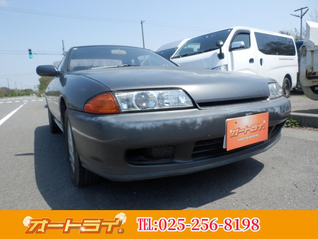 日産 スカイラインクーペ 