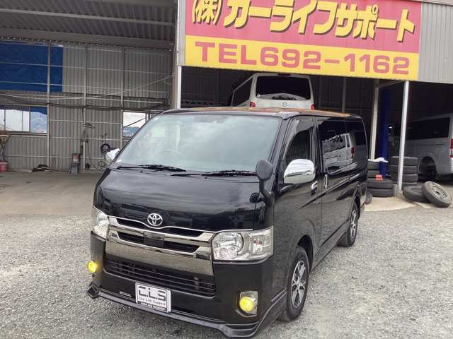 トヨタ ハイエースバン 