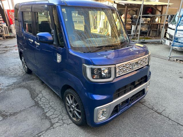 ダイハツ ウェイク 