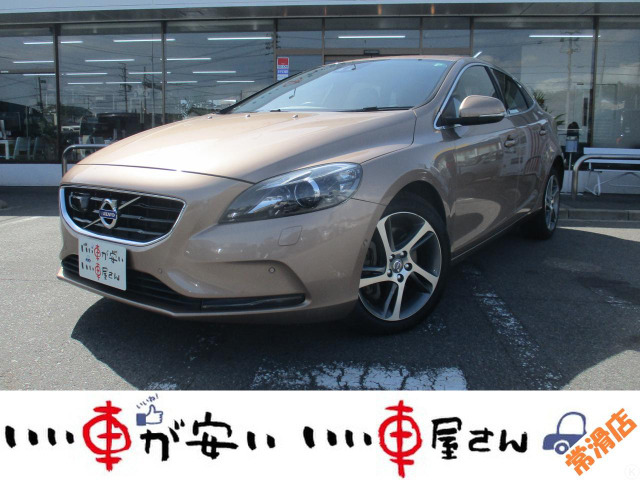 ボルボ V40 