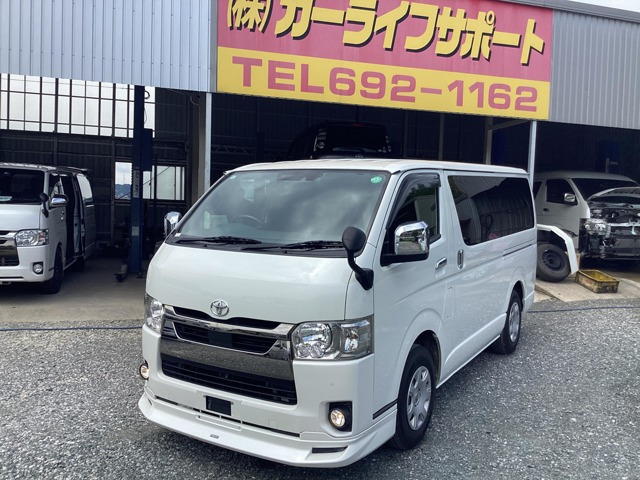 トヨタ ハイエースバン 