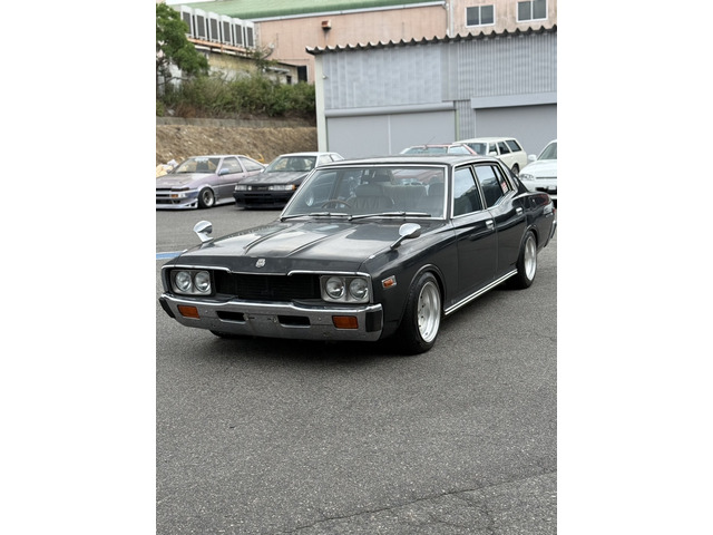 日産 セドリックセダン 