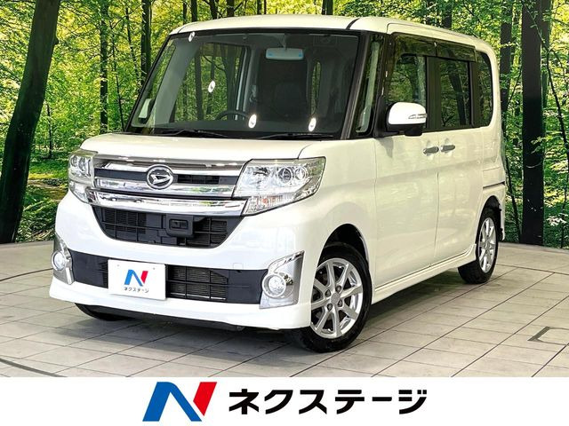 ダイハツ タントカスタム 