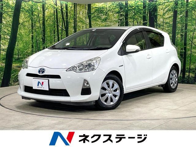 トヨタ アクア 