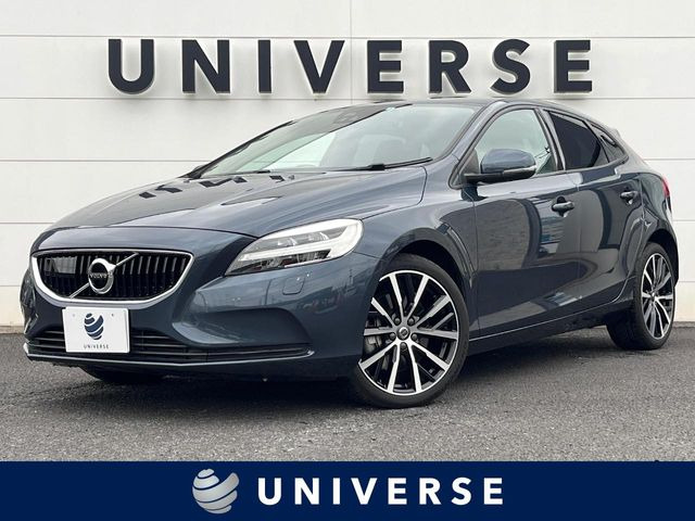 ボルボ V40 
