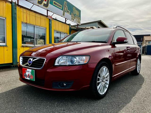 ボルボ V50 