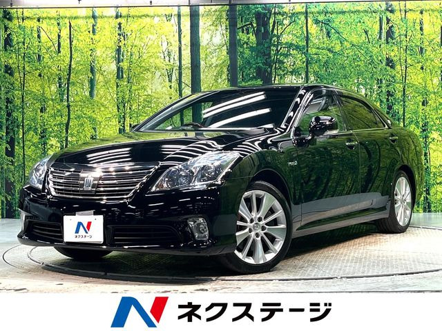 トヨタ クラウンハイブリッド 
