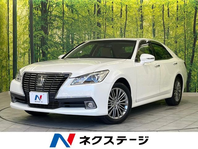 トヨタ クラウン 