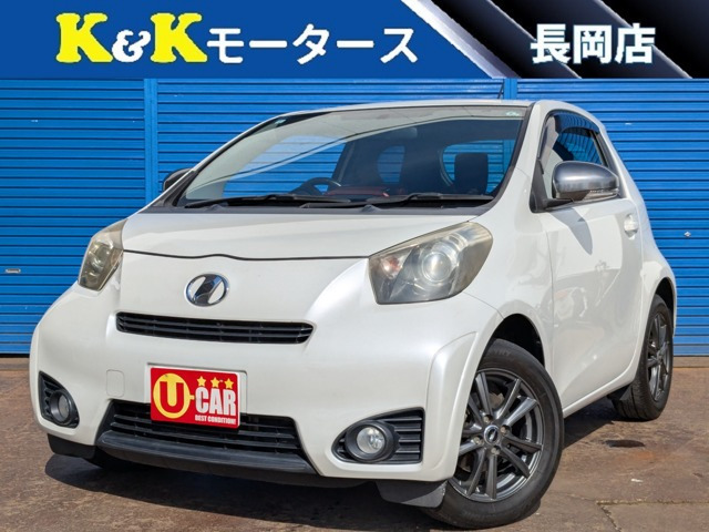 トヨタ iQ 