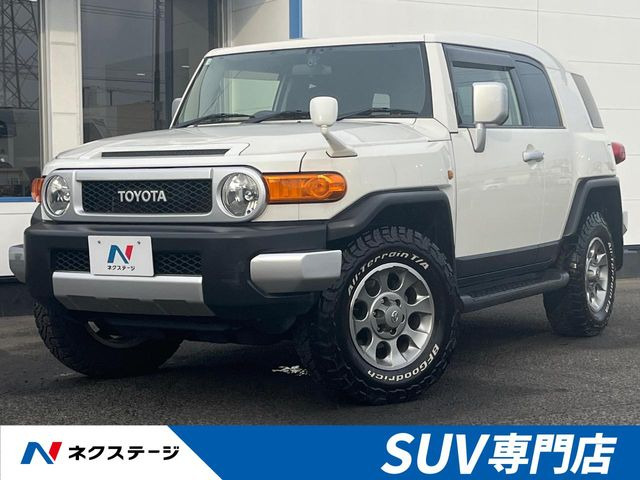 トヨタ FJクルーザー 