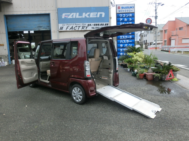 ホンダ N-BOX+ 
