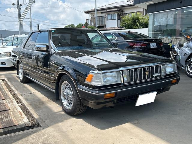 トヨタ クラウン 