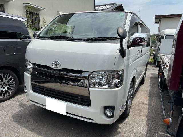 トヨタ レジアスエース 