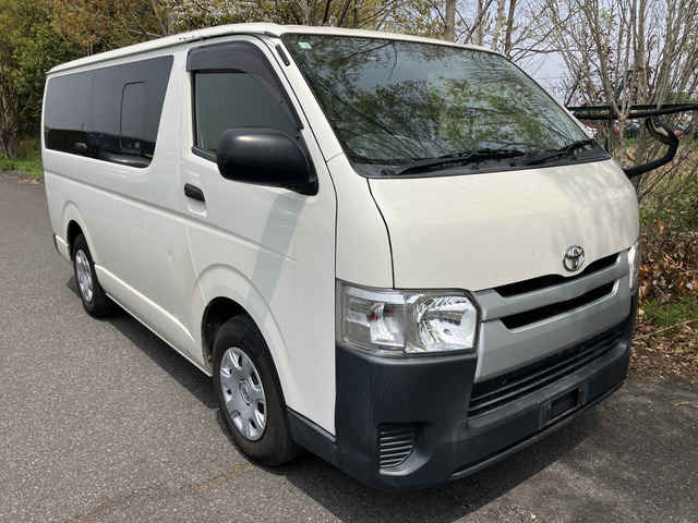 トヨタ レジアスエース 