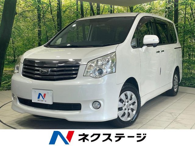 トヨタ ノア 