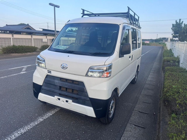 ダイハツ ハイゼットカーゴ 