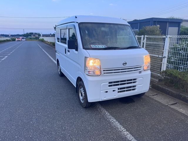 日産 NV100クリッパー 