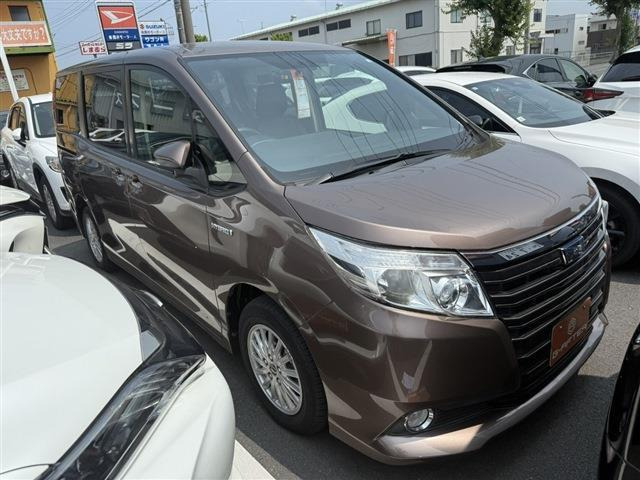 トヨタ ノア 
