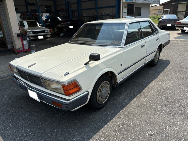 日産 セドリック 
