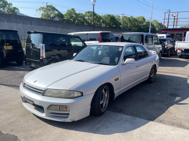 日産 スカイライン 
