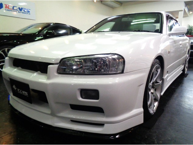 日産 スカイライン 