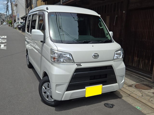 ダイハツ ハイゼットカーゴ 