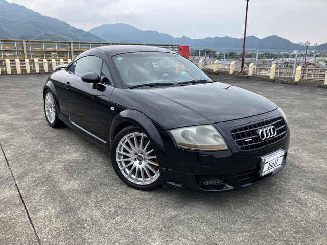 アウディ TTクーペ 