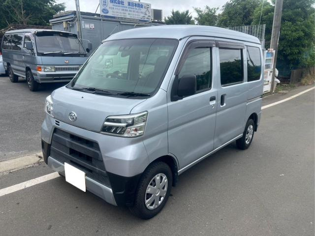 ダイハツ ハイゼットカーゴ 