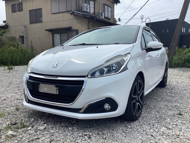 プジョー 208 