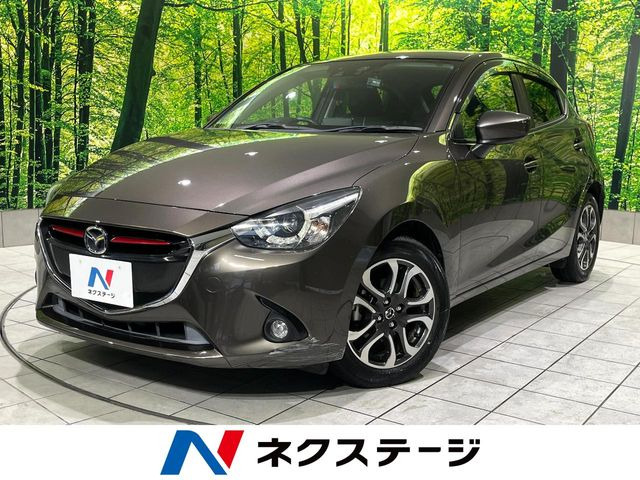 マツダ デミオ 