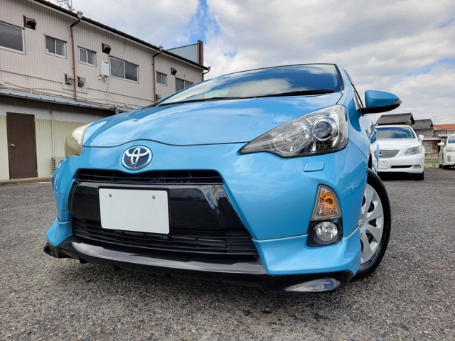 トヨタ アクア 