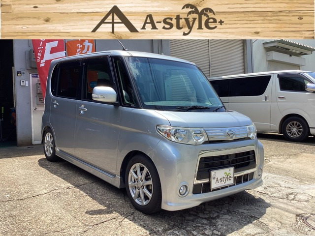 ダイハツ タントカスタム 