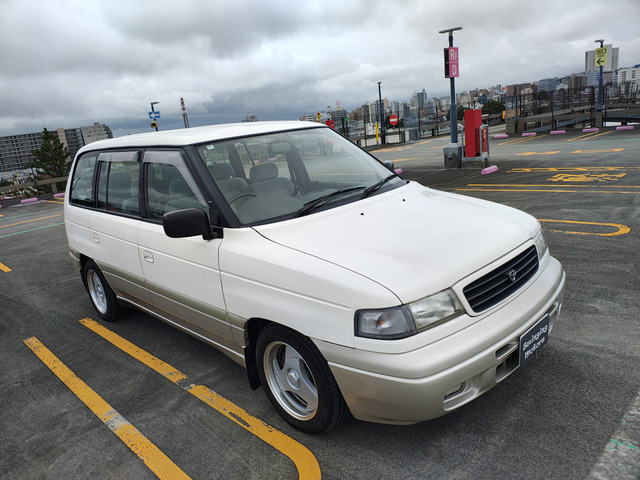 マツダ MPV 