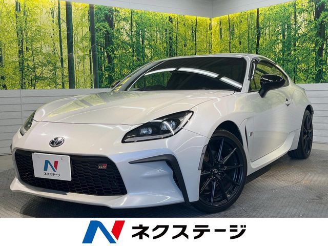 トヨタ GR86 