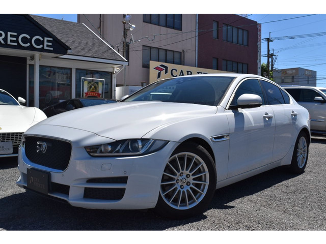 ジャガー XE 