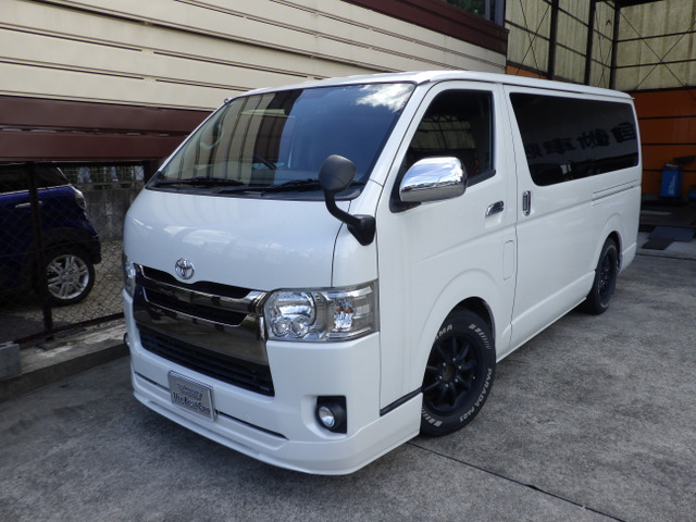 トヨタ ハイエースバン 