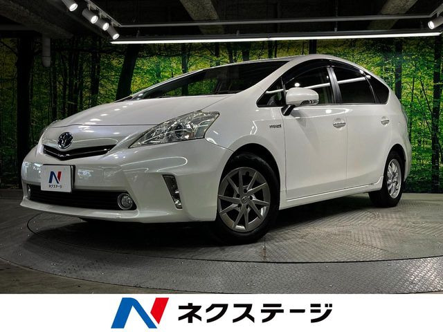 トヨタ プリウスα 