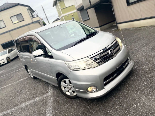 日産 セレナ 