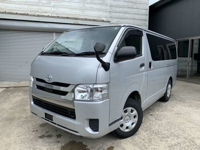トヨタ レジアスエース 