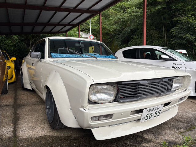 日産 グロリア 