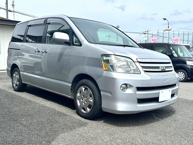 トヨタ ノア 