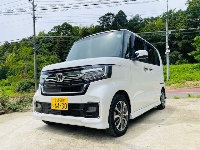 ホンダ N-BOXカスタム 