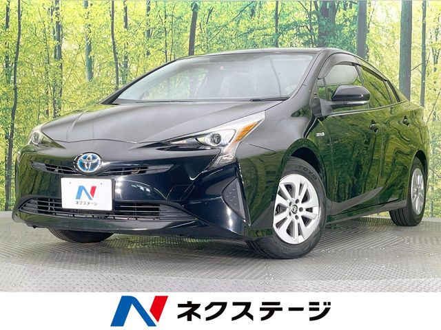 トヨタ プリウス 