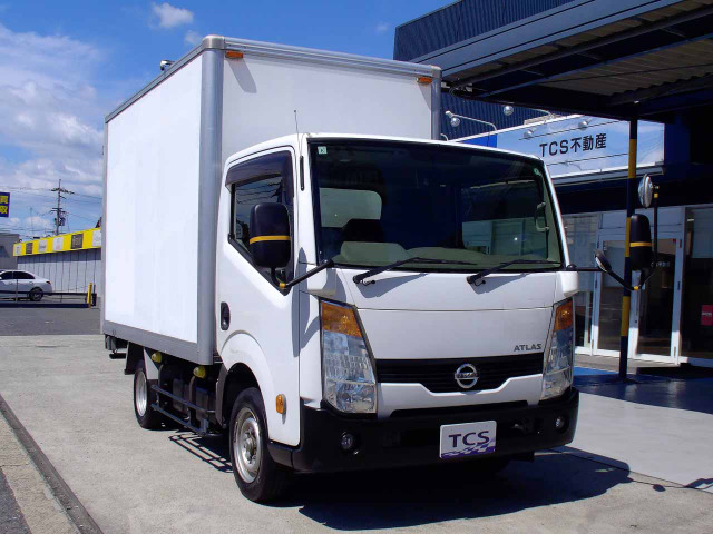 日産 アトラス 