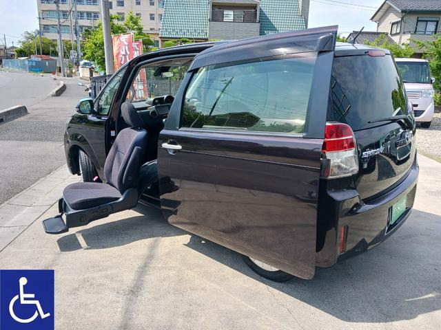 トヨタ スペイド 